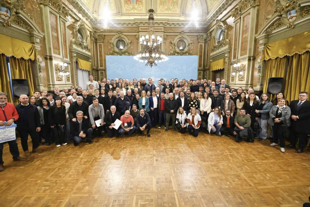 Kicillof y Kreplak reunieron a más de 60 intendentes para rechazar el ajuste nacional en salud