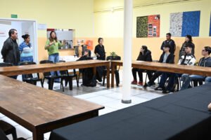 Jóvenes de Tigre participaron de una jornada solidaria en el Refugio Municipal Mama Antula