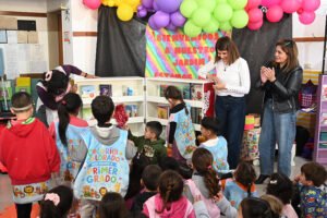 Tigre entregó una nueva biblioteca móvil para promover la lectura y la integración desde la infancia